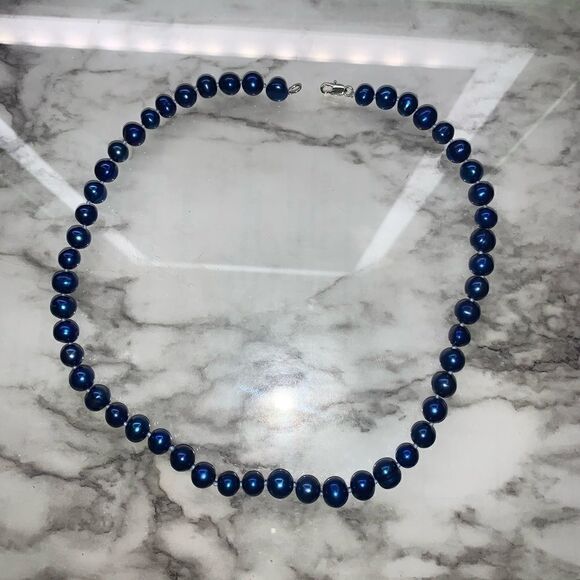 Blue Pearl Imitation Necklace - Picture 1 of 3